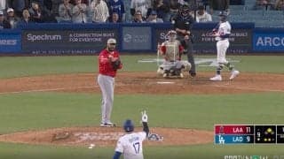 早く行けよ！ 大谷翔平に“イライラ”… まさかの展開「どうした？」「マジかw」 エ軍守護神に“異変”→走者・大谷を嫌がって“故意ボーク”