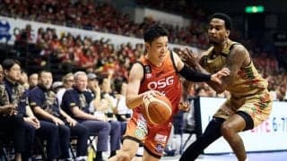 琉球と熱戦を繰り広げる三遠に激震…キャプテンの佐々木隆成がアキレス腱断裂でチーム離脱