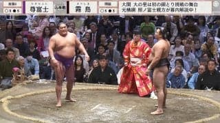 「おいおいおい！」立ち合い不成立で館内に“怒声” 「力士に失礼」「さすがに不快」熱戦に水を差す出来事に批判も
