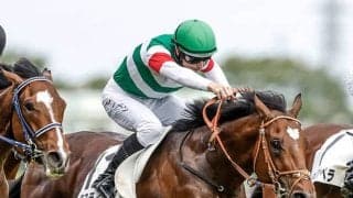 69年ぶりのテン乗りで日本ダービー制覇 タスティエーラを導いたD.レーン騎手の好騎乗