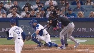 信じられない…山本由伸、痛恨すぎるワイルドピッチの瞬間「もったいない！」「これは取って…」ファンから動揺の声