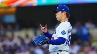 山本由伸の“魔球”に米驚愕「マジかよ」　衝撃変化に掠らぬバット「えげつない」