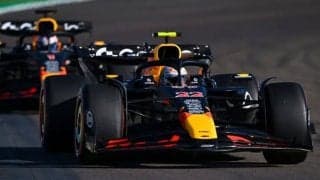 なぜフェルスタッペンと違って苦戦？　角田裕毅に生じる“差”を元レッドブル名手が指摘「正直混乱しているように見える」