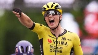 オラフ・コーイがスプリント勝負を制して2年連続勝利…首位デルトロはレッドブルKMボーナス2秒獲得｜ジロ・デ・イタリア2025 レースレポート：第12ステージ