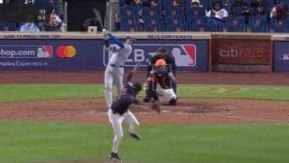 一体、何が起きた？ 大谷翔平、爆速弾丸ヒットで“異変”「めっちゃ驚いてる」「そらビビるw」 相手投手の被打リアクションが話題に「すごい音だ」