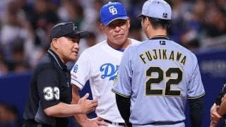 阪神戦、“疑惑”の判定は「すれ違い」　試合前に2分間の異例対応…井上監督「ズレを確認」