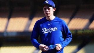 佐々木朗希は来週スローイング再開へ　ロバーツ監督が明かす「曜日は決まっていない」