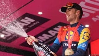 プロ15年目の悲願！ベローナがグランツール初のステージ優勝 ログリッチはタイムを失い総合10位へ後退｜ジロ・デ・イタリア2025 レースレポート：第15ステージ