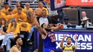 ニックスが20点差を挽回…敵地でペイサーズに逆転勝利してイースト決勝で初勝利