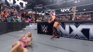 何やってんだ！ 美女レスラーが悶絶…“凶暴すぎる”パートナーがタックル「誤爆」の悲劇 お粗末すぎるミスにファンツッコミ