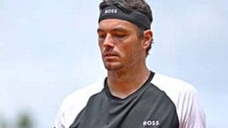  世界4位 まさかの全仏OP初戦敗退 