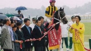 約2年8か月ぶりの勝利が重賞初勝利 ステイゴールドの目黒記念Vから25年