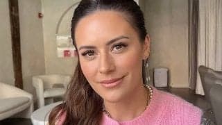 元アメリカ女子サッカー代表アリ・クリーガー、恋人の誕生日に｢路上キス｣ショット公開！｢素敵なカップル｣｢かわいすぎる！｣