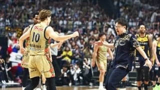 「まだ全然いけるぞ」琉球ロッカーに響いた軍師の声…桶谷HCはファンに今季最後の“お願い”