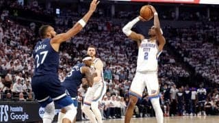 ウルブズの猛追を振り切ったサンダーが第4戦に勝利…3勝1敗でファイナル進出に王手