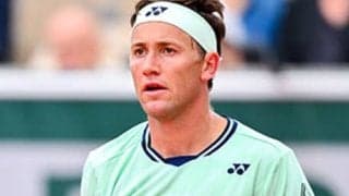  世界8位 得意の全仏OPで2回戦敗退 