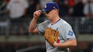 ド軍に悲報、元守護神は前半戦絶望へ　投球再開すらできず…指揮官も不安「懸念事項に」