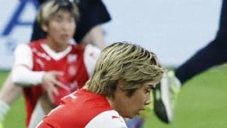 伊東純也は座り込み、中村敬斗は起き上がれず......スタッド・ランス、無念の２部降格