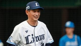 西武を変えた西口監督の“寄り添う姿”　選手も証言、コーチも「差された」対話術
