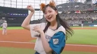 ふりふり踊る“美女天使”が「可愛すぎる」　きつね耳にファン悶絶「別格だわ」