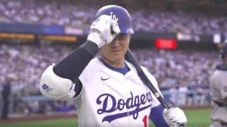 さすがに怒られる？ 大谷翔平がまたやった…「笑えない」 敵軍監督に笑顔で挨拶→直後に豪快アーチ「大谷さん何してんだよw」
