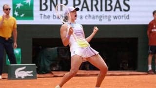 シフィオンテク、世界11位ルバキナとの激闘を制して8強。第1セット1-6からの試練乗り越えて大会初4連覇に望み[全仏オープン]