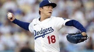 「2つのアウトを取ることができた」初回に守備の乱れも…山本由伸、4回途中7安打4失点で降板　得意のスプリットを2ラン被弾