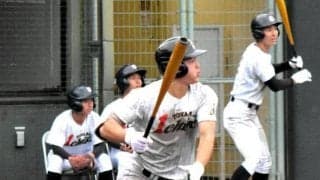 富山第一、7回に一気　継続試合制す　北信越地区高校野球