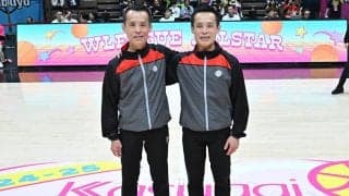 Wリーグでのラストシーズンを終えた双子の審判員・渡邊諭さんと整さん…「緻密さが日本女子バスケの面白さ」
