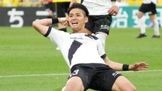 久保藤次郎の｢サイド突破｣から柏レイソルが同点に、扇原貴宏の｢芸術的FK｣でヴィッセル神戸が勝ち越し、攻勢を強める柏を襲った｢アクシデント｣