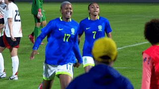 衝撃スピード…なでしこジャパン、“11秒爆速カウンター”に沈む「女子のエムバペ」「加速えぐい」「厳しいけどこれが現実」ブラジル女子の快速コンビにぶっちぎられた瞬間