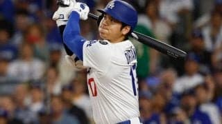 大谷翔平がうなずく…会心の23号！本拠地は騒然　チーム60試合目で23本は球団初の快挙