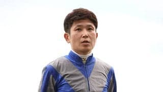 愛知の岡部誠騎手に騎手変更命令および騎乗拒否 通信機器の使用に関して違反