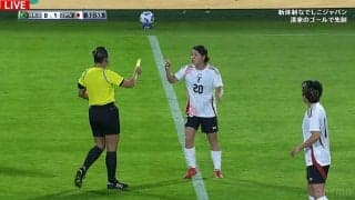 「グッド！マナカ！」なでしこ20歳逸材の“闘志”を指揮官＆解説者が称賛「気強いよね」「戦ってる」松窪真心が強靭デュエル→審判に猛抗議の一部始終