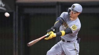 佐藤輝明が「パにいなくて良かった」　投手呆然の“理不尽弾”、ファンお手上げ「エグすぎるて…」