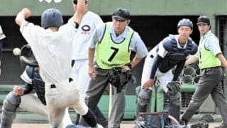 「全力プレーに応える」　夏の高校野球に向け、審判委員30人が講習