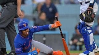 485億円男、ドジャース戦での骨折が判明…開始2球目に死球で球場悲鳴　IL入りはせず