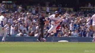 骨折してるのに…ベッツ、執念の激走が「速い」ファン沸騰　“好判断”で一気に加速“逆転呼び込む気迫のホームイン”