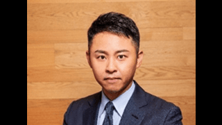 【東京ダービー】金メダリスト・北島康介が表彰式プレゼンターとして来場