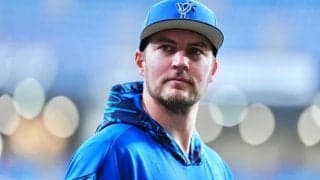 バウアーが「ほんま聖人」　9回1失点完投よりも…試合後に阪神石井を気遣い「泣きそうになる」