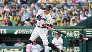 阪神・佐藤輝明がキング独走17号、勝利を決定づける満塁弾　森下の申告敬遠後に“意地の一発”