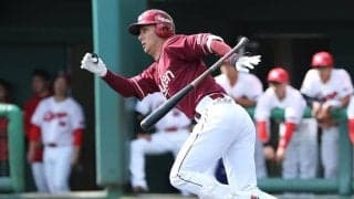 選球眼はワースト3位も…10年目で打撃開眼のワケ　「守備の名手」が切り開いた新境地