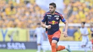 【25年J2「第17節順延分」RB大宮VS愛媛「徹底分析」】2位・大宮が最下位・愛媛をブラジル人CBからの縦パスで揺さぶるも…決め手不足の前半戦(1)