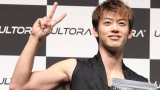 ｢カッコいい！｣｢素敵な横顔ですね！｣東京Vユース出身俳優の古巣グラウンド帰還にファン興奮！｢涼真くんのサッカー姿もっとみたい！｣の声