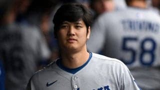 大谷翔平が“キリッ”　首位攻防戦へ見せた意外な一幕…“カジュアルコーデ”で挑む敵地3連戦