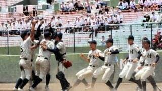 攻守にまとまる神村学園、追う出水中央、鹿屋中央ら　鹿児島大会展望