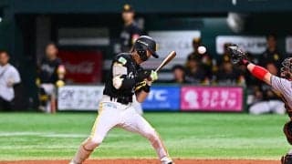 巨人・井上温人が危険球退場、周東に頭部死球　音響も不具合で異例の通知…アクシデント相次ぐ