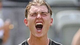  17歳 芝初挑戦でナダルらに次ぐ快挙 