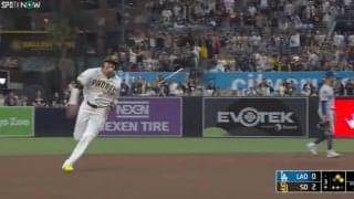 どうなってんだよ！ パドレスの暴れん坊・マチャド、まさかの“ガム噛み爆走”が話題に「ハラハラするわ」「これはビビる」