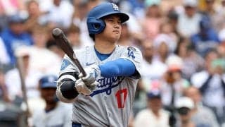 大谷翔平、激走で三塁打も…ファンに広がった「心配やわ」　目撃した仕草に「大丈夫かぁ」
